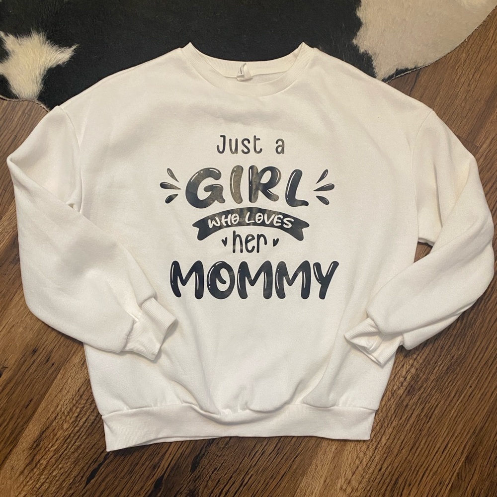 🔥3 for $10🔥 New Girl’s SHEIN Sweatshirt Size 11/12 Years